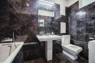 Апартаменты StudioMinsk 4 Apartments - Minsk Минск Улучшенные апартаменты с 2 спальнями (6 взрослых)-24